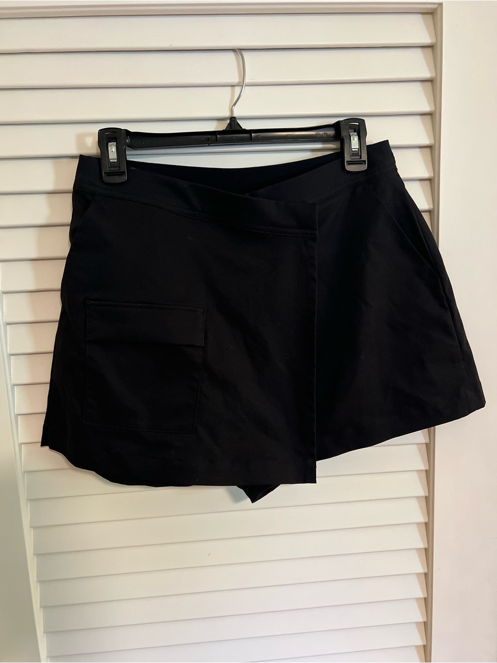Black skirt